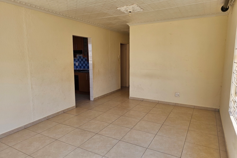 To Let 3 Bedroom Property for Rent in Tlhabane West North West